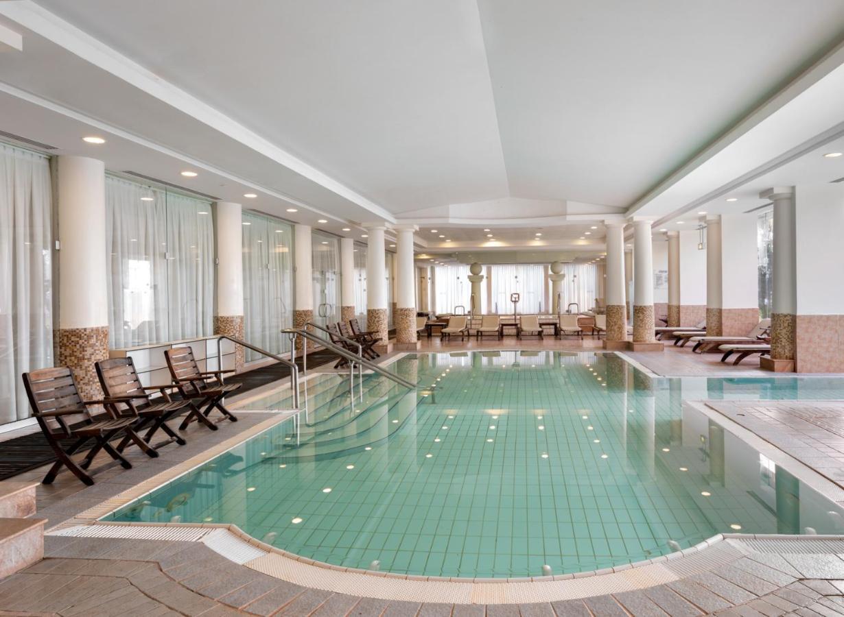 Nevo By Isrotel Collection Ein Bokek Luaran gambar The swimming pool at the hotel