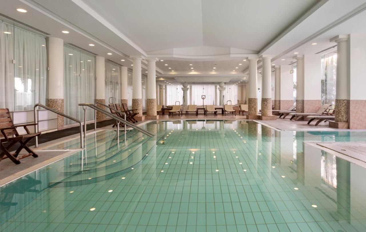 Nevo By Isrotel Collection Ein Bokek Luaran gambar The swimming pool at the hotel